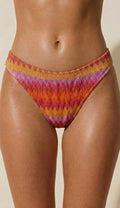 Ruby Kiss Deluxe-Full Bottom